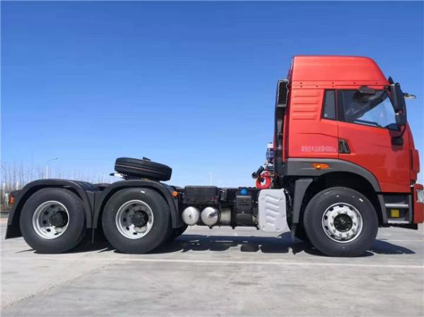 Caminhão resistente do trator de FAW J5M 6x4 para 400 a prima de HP LHD RHD - cabeça do trator do motor