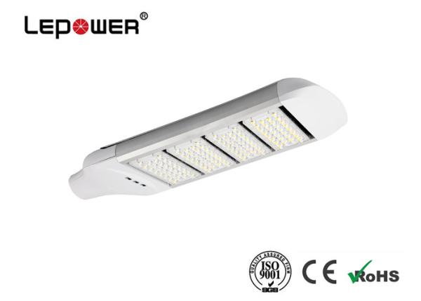 220v 210w Neighborhood High Lumen LED Street Light Waterproof Cool White High Stability