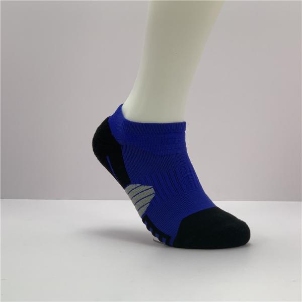 Unisex Regular Style Ankle Sport Socks with Anti Slip Design and Quick Dry Technology
