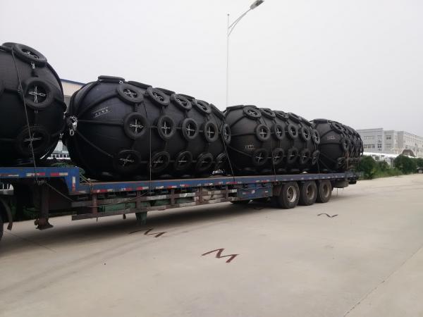 Redes da corda que flutuam o tipo pneumático para-choque de Marine Fender d dos para-choques de borracha pneumáticos