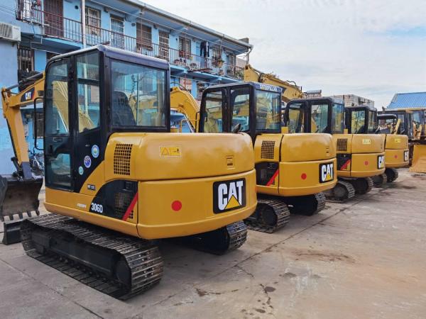 0.3M3 Mini Used CAT Excavators 306 305 Caterpillar