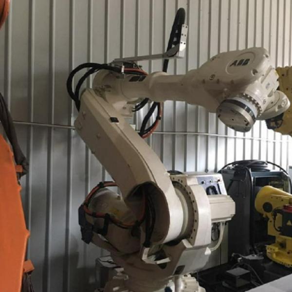 Second Hand Used ABB Robot IRB4400 6 Axis CNC Robot Arm For Painting