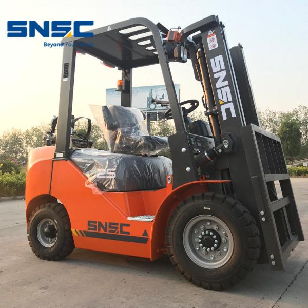 FL25 LPG Gas Forklift Japan Nissan K25 LPG Forklift Truck SNSC