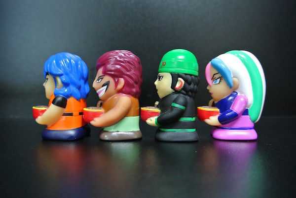 Various Character Japanese Vinyl Figures , Anime Vinyl Figures 4*3*3cm