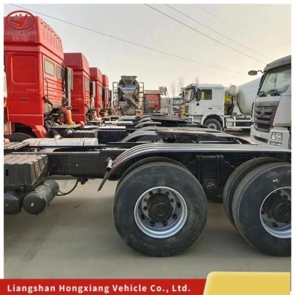 Heavy Truck 700 HP 4X2 Tractor Truck Tractor Trailer Truck for Segement Seats≤5