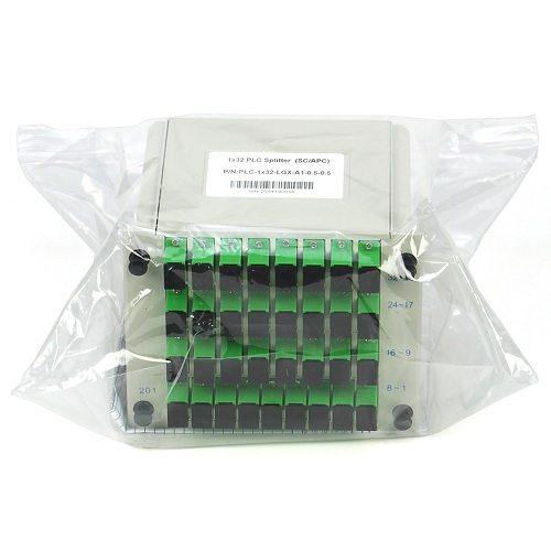 SM G657A1 de Sc optique RPA de diviseur de PLC de fibre de cassette de 1X32 LGX dans le réseau