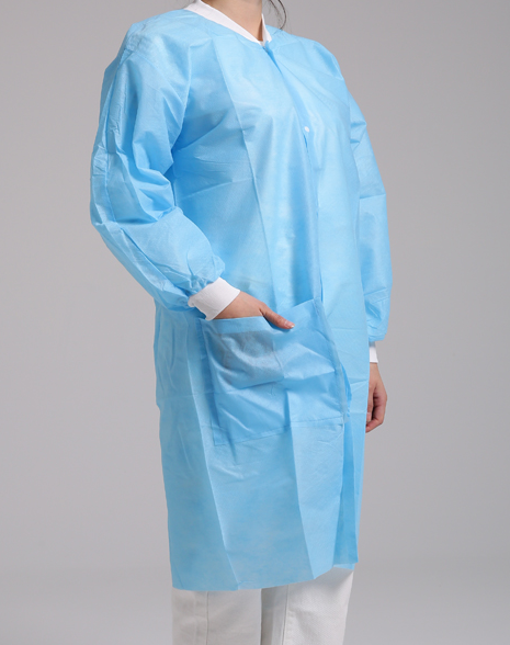 Spunbond Nonwoven устранимые Scrub одевает терпеливое пальто с хирургическими крышками