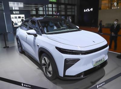 2024 Livan 7 Geely Ruilan 7 EV Car LHD in stock battery 450km ev cars new energy vehicles car pure electric