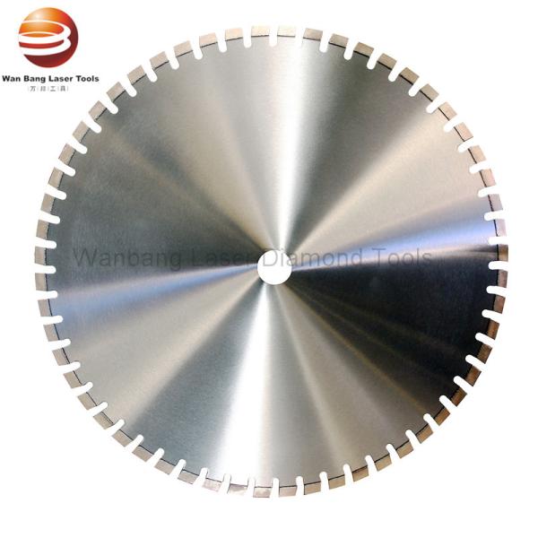 Arix modèlent le segment Diamond Wall Saw Blades 32 pouces pour le béton armé