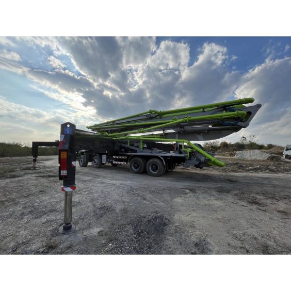 2013 Zoomlion 56m Truck Pump Concrete Pump Hydraulic Pump on Renovated Condition
