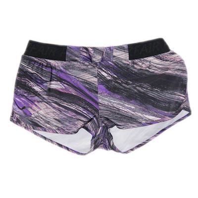 Shorts des sports des hommes réguliers d'ajustement, shorts fonctionnants de traînée confortable de taille de bout droit
