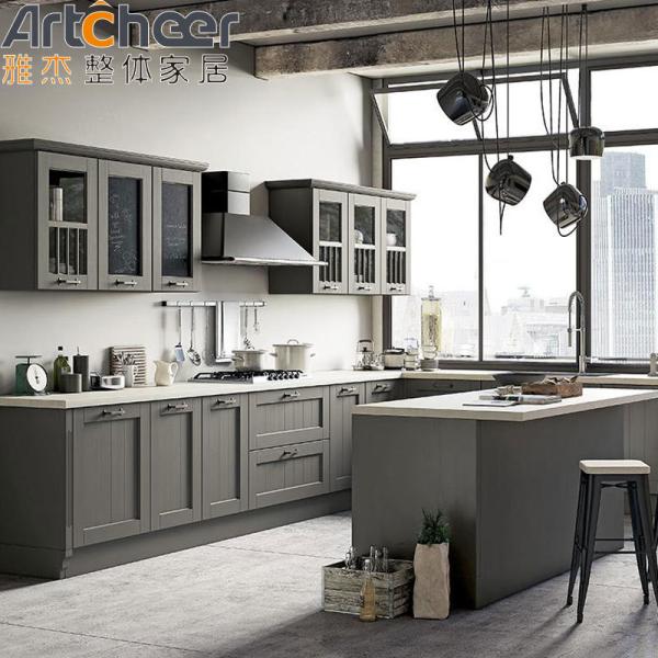 American Style Luxury Design Solid Wooden Kitchen Cabinets with Kitchen Pantry Cupboards