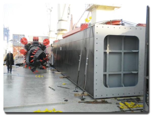 700 mm Petite rivière Petite drague à sable pour le dragage de sable de rivière ou de mer Projet de dragage de sable Yongsheng Dredger