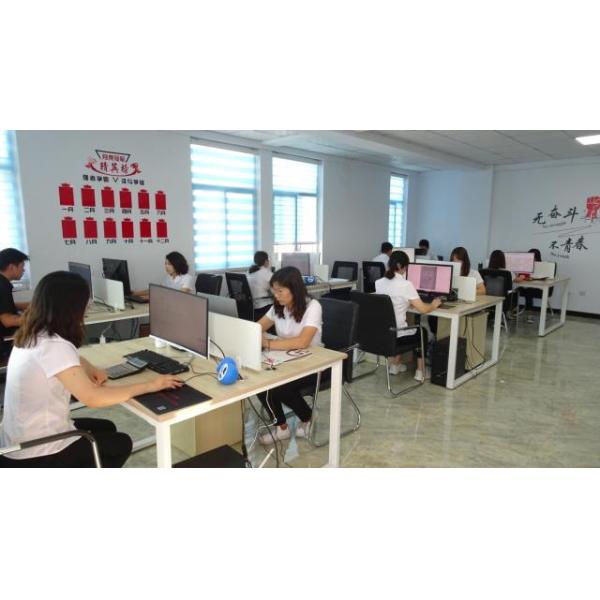 Титановые болты с простым отделением M8 идеально подходят для различных промышленных машин