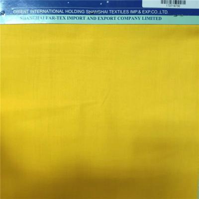 Light Yellow Polycotton Dyed Fabric Not Easy Fade Health And Safety 45X45 Yarn Count