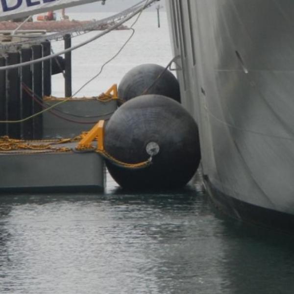 Marine Ship To Ship operations Eva Foam Bumper With Filament Reinforcement Layer
