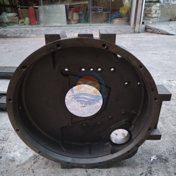 6D114 Flywheel Housing 6741-21-4110 6CT8.3 Fly Wheel Housing 3917459 3915733 for Komatsu PC360-7 Excavator