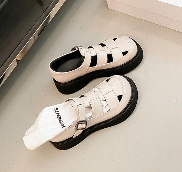 Two Layer Cowhide Girls School Shoes College Style Hollowed Out Sandals