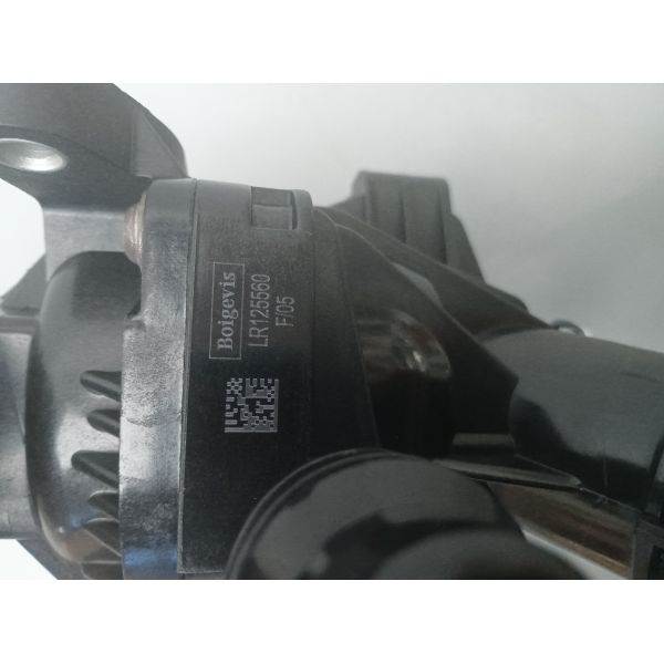 Hot selling Thermostat LR125560 for Land Rover New Range Rover Evoque 2019 >