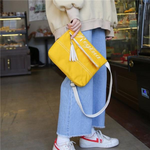 2018 new embroidered tassel single shoulder canvas bag Japan and south Korea fashion single shoulder messenger bag