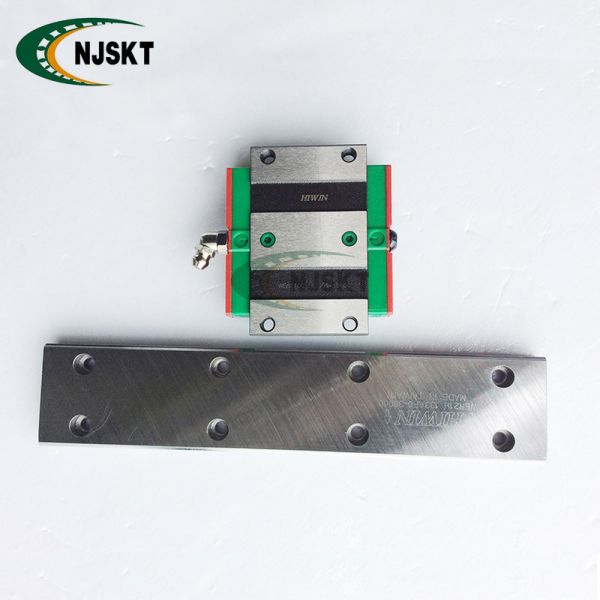 WEW35CC HIWIN Linear Guide 4000mm Length For High Speed Transportation Equipment