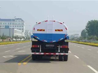 White Liquid Tanker Truck , Water Spraying Truck Front Spray Rear Sprinkling Side Spray Gun
