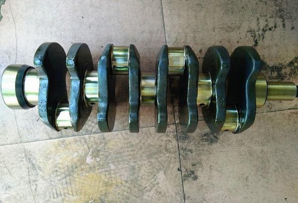 4BG1 Engine Crankshaft For Excavator EX120-5 EX130 8-97112-981-2 Engine Parts