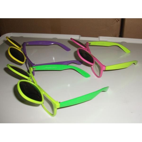 Cyan / red / blue diffraction 3d fireworks glasses lense for travel site