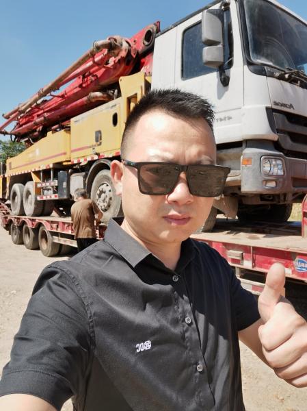 2.6mm Vibrating Amplitude Used Putzmeister Concrete Pump Truck for Batching Plant Mixer