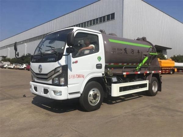 Dongfeng 4X2 Small Waste Water Tank Sewage Suction Truck