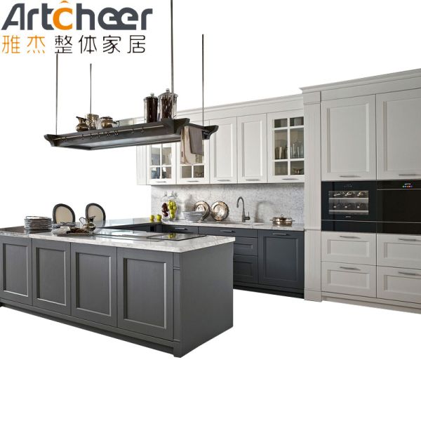 American Style Solid Wood Kitchen Cabinets with Shaker Door Design and Customized Eco-Friendly Colors