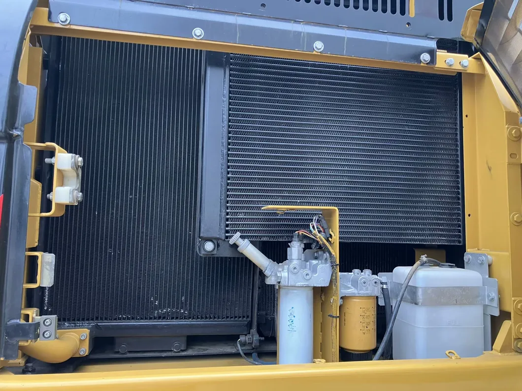 Construction Machinery Good Price 30tons Used Caterpillar Cat 330d Excavator for Sale