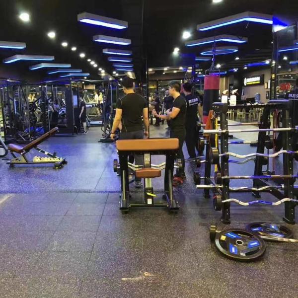 Легко очищаемые резиновые полные коврики с противоскользящей функцией