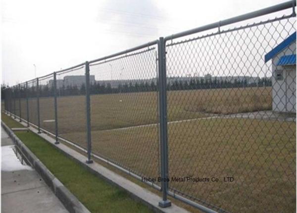Hot Dipped Galvanized Steel Wire Fencing , Residential Metal Chain Link Fence