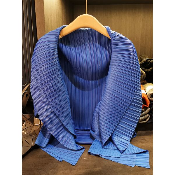 High-End Summer Jacket with Niche Design Pleated Top New Style Large Lapel Loose Casual Solid Color Irregular Dye Processed