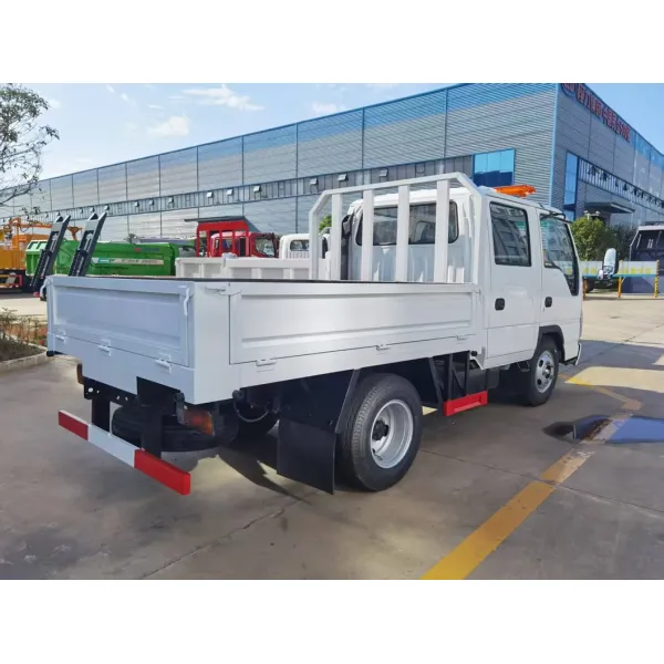Versatile Isuzu 5 Ton Truck for Efficient Cargo Delivery