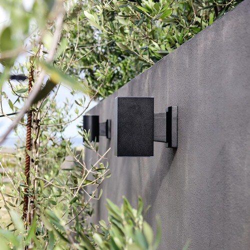 Aluminium Solar Garden Wall Lights 20 Lumens IP65 Waterproof Terrace Lights