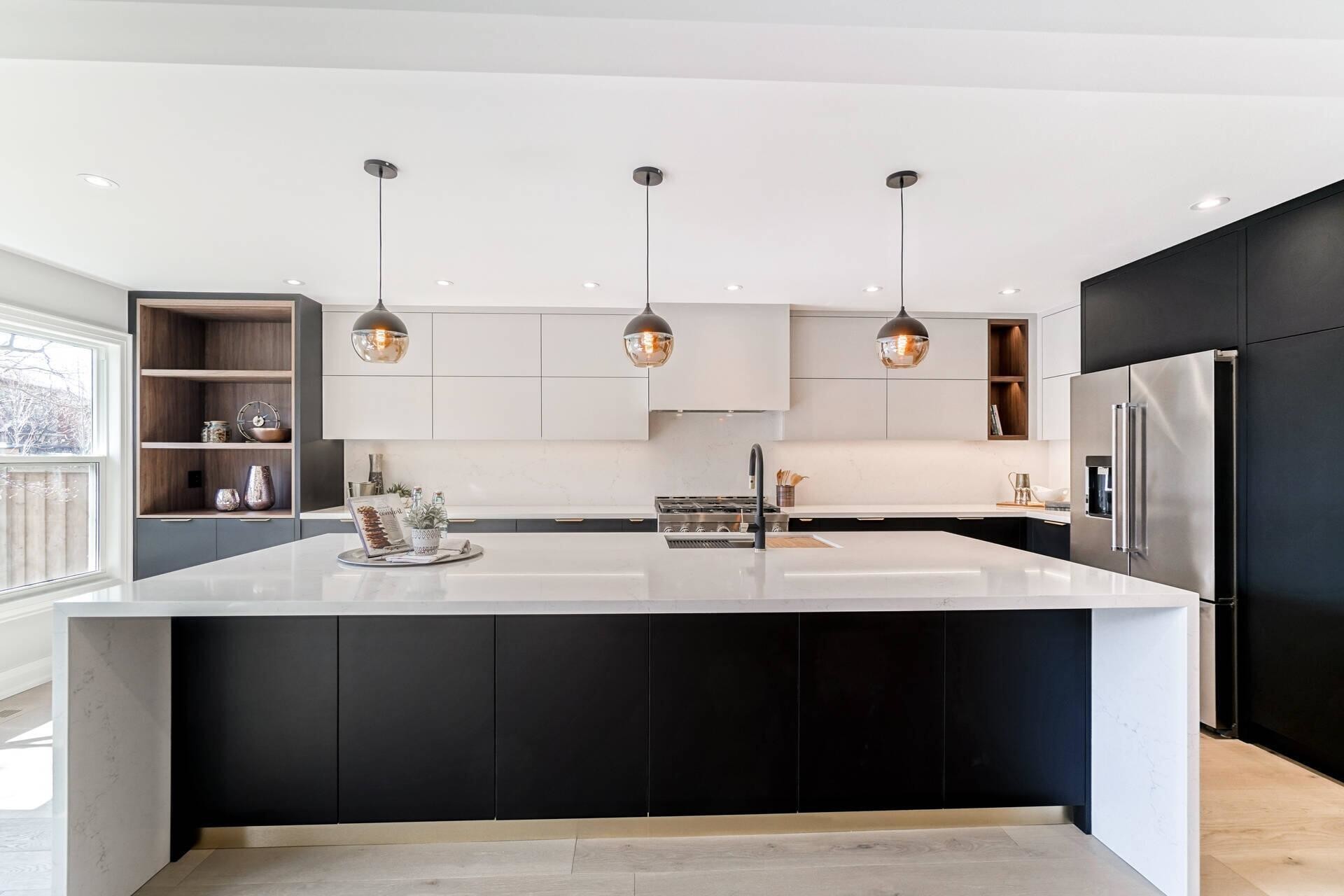 Modern Design High Gloss Lacquer Kitchen Cabinet with E1 Particleboard Carcase Material