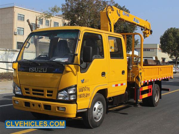 ISUZU 600P 130hp  Powerful Crane Truck 3500kg Crew Cabin 4X2 3 Arm