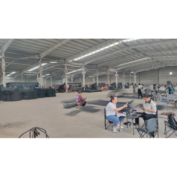 Aperture 60x80mm Gabion Wire Mesh Cage Hexagonal Hole Shape Durable Corrosion Resistant Protective Structure