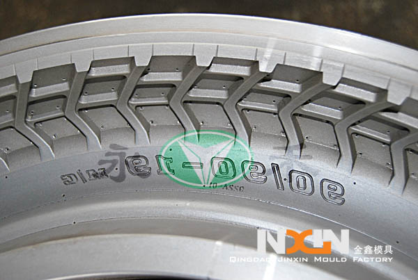 Motorcycle Tire Mould  90/90-18, 90/90-19,