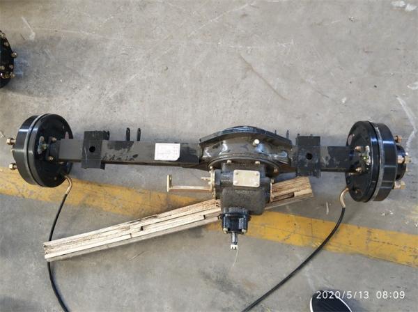 4500N.M/R/Min Three Wheel 2.5t Load 150CC Cargo Tricycle