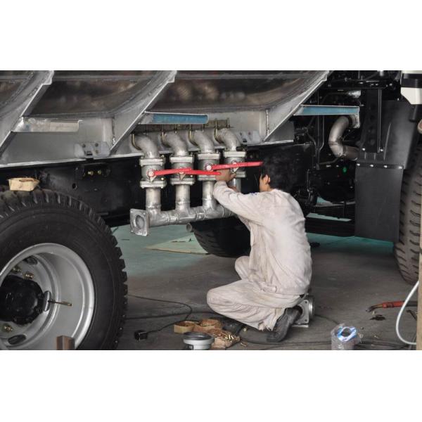 5,944 US Gallon 320HP Aluminum Alloy Oil Tank Truck with 6x4 DongFeng Nissan Diesel Chassis