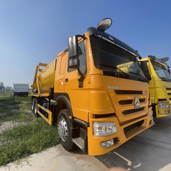 BRAND NEW HOWO HEAVY DUTY 6 WHEELS EWAGE SUCTION SEWAGE TRUCK 10/ 13 CBM WASTE DISPOSAL TRUCK WITH PRESSURE DISCHARGE FUNCTION