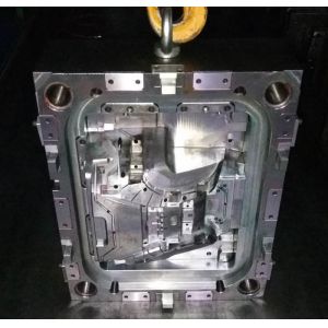 Впрыска холодного бегуна пластиковая оборудуя для пластиковых крышки руля SRS/аксессуаров руля