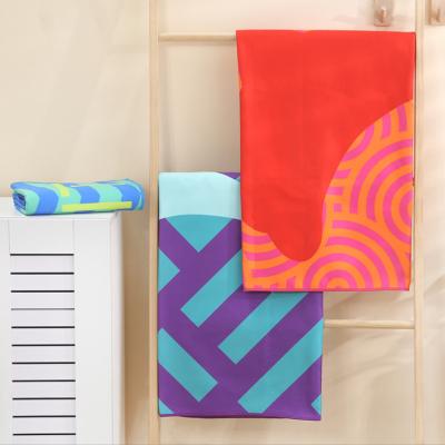Tissu en microfibre Terry imprimé sur mesure serviettes de plage Touche douce Antibactérien