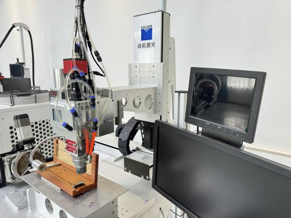 1500W Fiber Laser Welding Machine For Customized Marking Area Adjustable Settings
