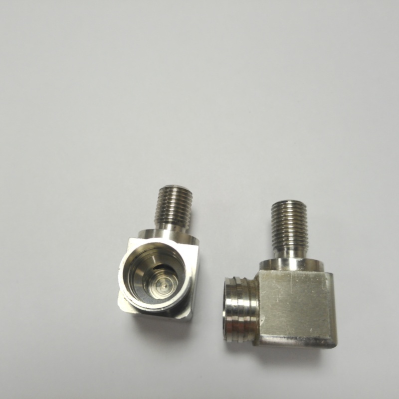 304 Stainless Steel Condenser Joint With CNC Milling For Precision Processing In Medical Machining
