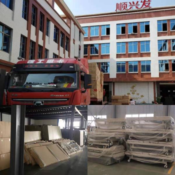 OEM Three Rockers Manual Nursing Bed For Hospital Clinic
