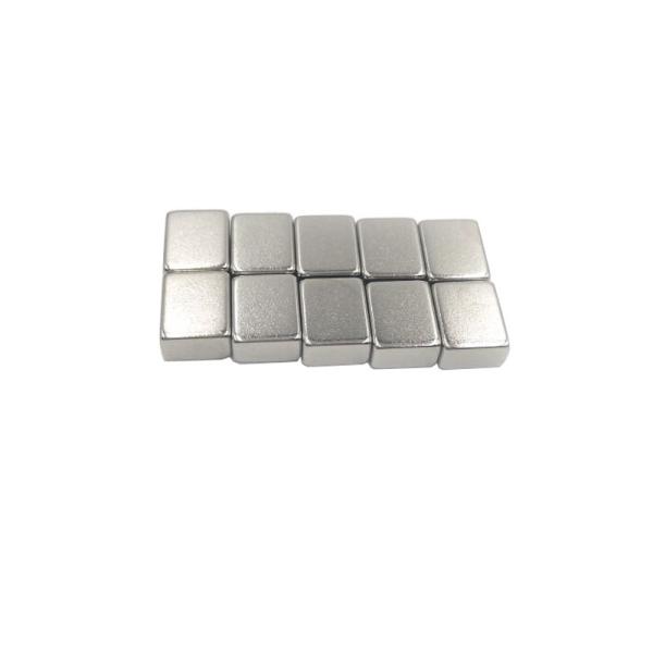 NiCuNi Coated Neodymium Iron Boron Magnet Neodymium Cube Magnets Customization